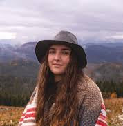 Chloe D.